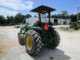 2021 John Deere 4052M