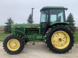 1985 John Deere 3150