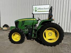 2016 John Deere 6120E