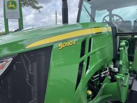 2022 John Deere 5090E