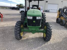 2015 John Deere 5065E