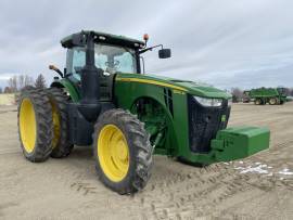 2015 John Deere 8320R