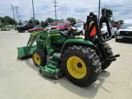 2010 John Deere 3320