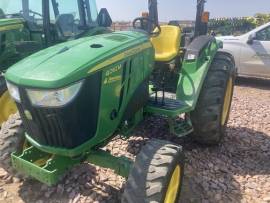 2021 John Deere 4052M