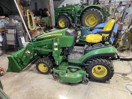 2017 John Deere 1025R