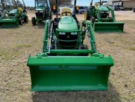 2022 John Deere 1025R