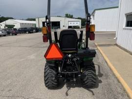 2022 John Deere 1025R