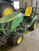 2014 John Deere 1025R