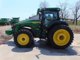 2021 John Deere 8R 340