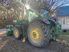 2021 John Deere 6175R