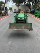 2005 John Deere 3320