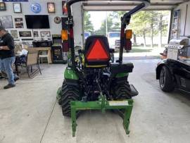 2019 John Deere 1025R