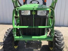 2017 John Deere 3025E