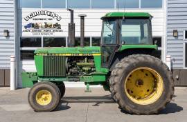 1983 John Deere 4250