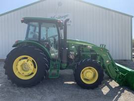 2021 John Deere 6135E