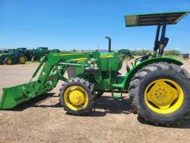 2017 John Deere 5075E