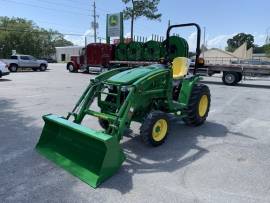 2022 John Deere 3033R