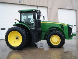 2018 John Deere 8245R