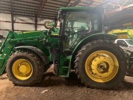 2017 John Deere 6145R