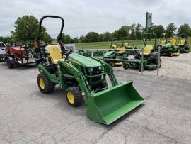 2021 John Deere 1025R