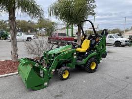 2022 John Deere 1025R TLB