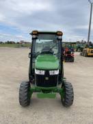 2019 John Deere 3046R