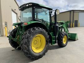 2016 John Deere 6110R