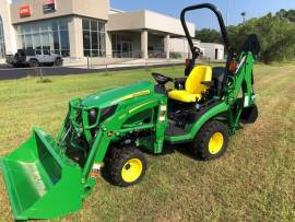 2022 John Deere 1025R TLB