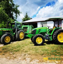 2017 John Deere 6105E Open