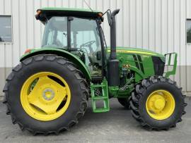 2021 John Deere 6120E