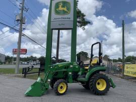 2022 John Deere 2032R