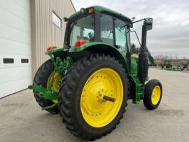 2019 John Deere 6110M