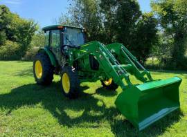 2022 John Deere 5100E