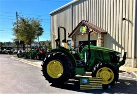 2022 John Deere 5075E