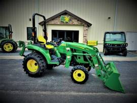 2022 John Deere 2032R