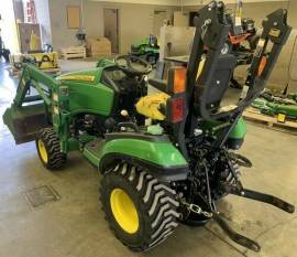 2013 John Deere 1025R