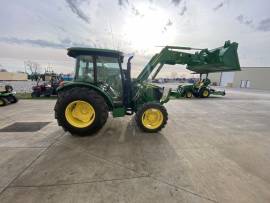 2022 John Deere 5075E