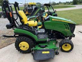 2013 John Deere 1025R