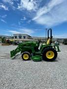 2019 John Deere 3033R