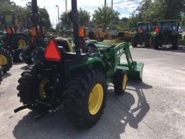 2022 John Deere 3032E