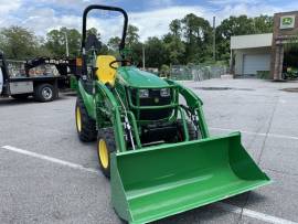 2022 John Deere 2025R