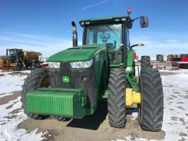 2018 John Deere 8235R