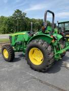 2015 John Deere 5065E