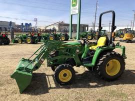 2022 John Deere 3032E