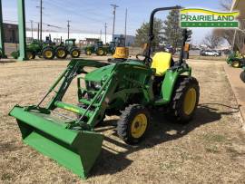 2022 John Deere 3032E