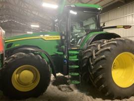 2022 John Deere 8R 340