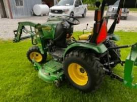 2015 John Deere 2025R