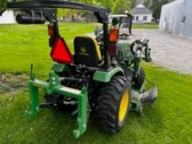 2015 John Deere 2025R