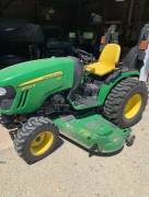 2015 John Deere 2032R