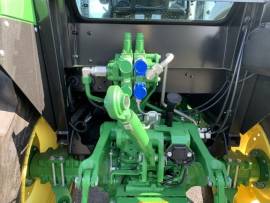 2022 John Deere 5090E